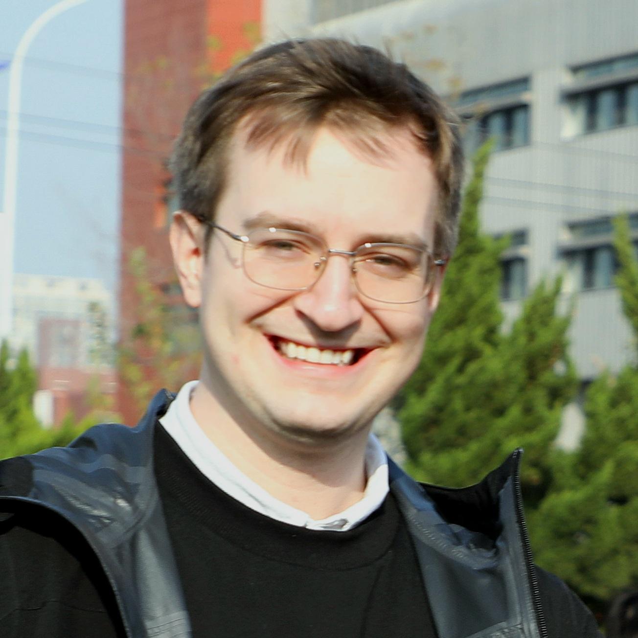 Logan Shaffer, Founder of MAMAKO